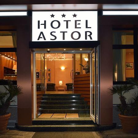Astor Hotel Bologna Bagian luar foto